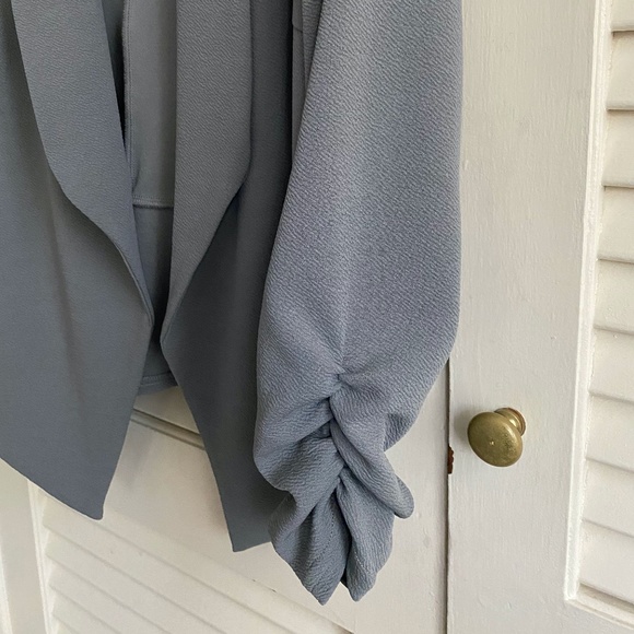 Grey Cardigan- light weight - Picture 2 of 3